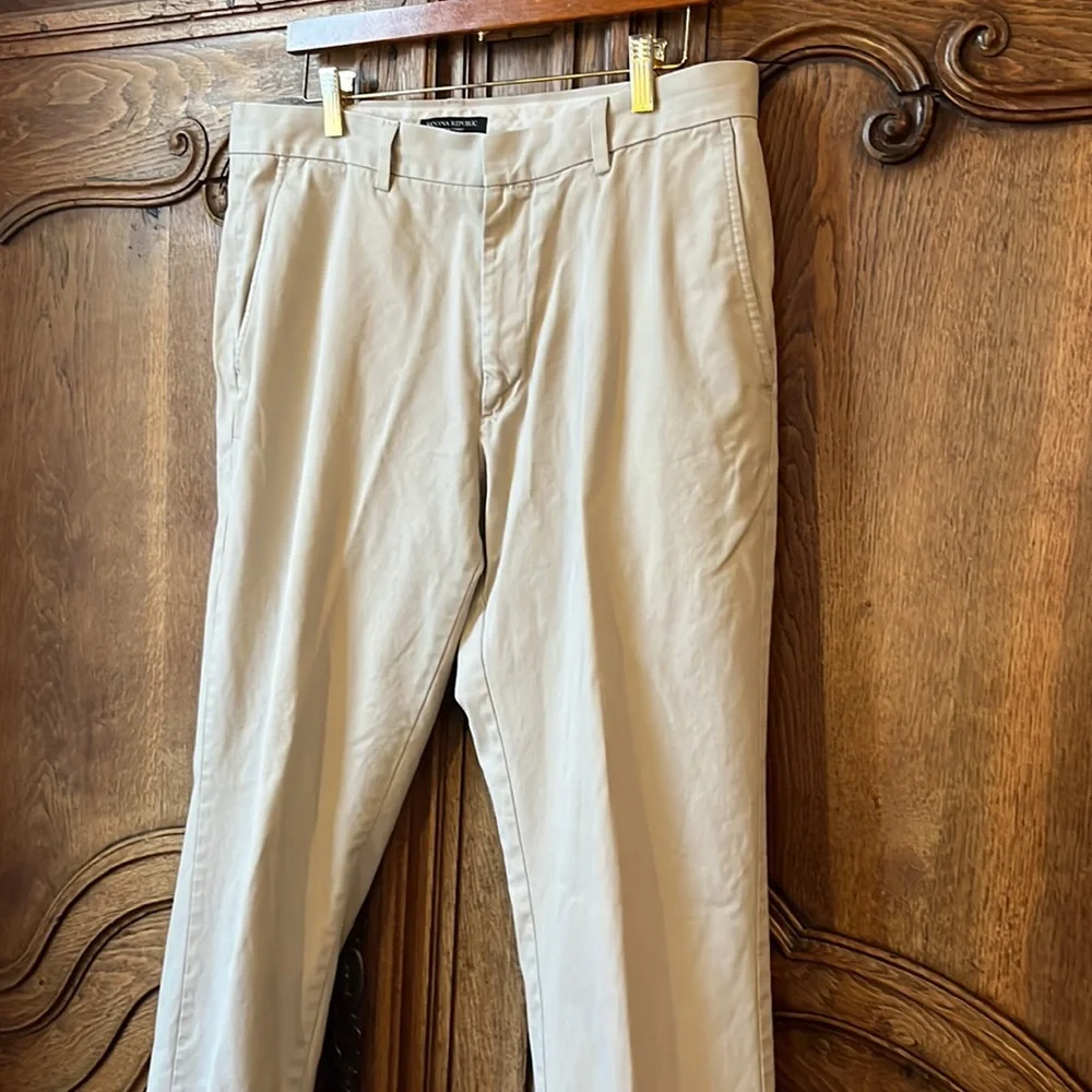 Banana Republic Chino Pants
